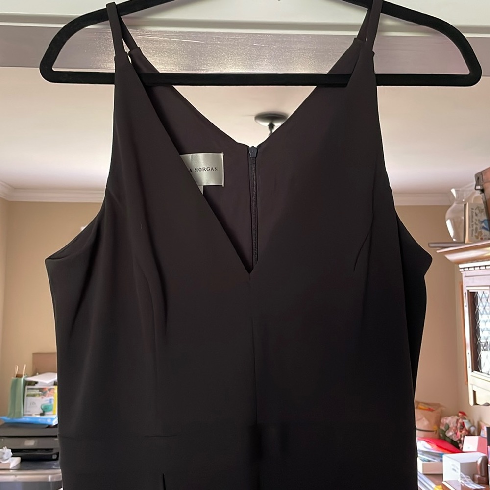 Donna Morgan v neck jumpsuit NWOT